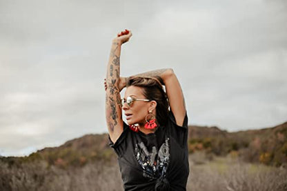 TATTOO JUNKEE Pop the Bubbly Glitter Lava, Golden Nude Non-Sticky Lip Gloss with Ultra-Fine Shimmer Effects, Layer Over Lipstick or Wear Alone, 0.33 Fl Oz