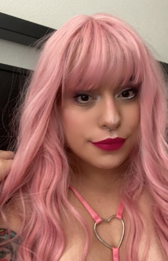 Fluffy Curly Wavy Human Hair Feel Full 26 Inch Wig